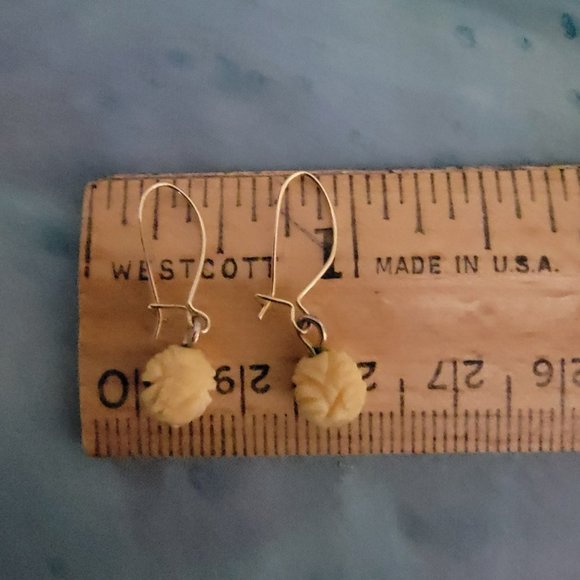 Vintage Carved Ivory Dangle Pierced Earrings - Picture 2 of 5